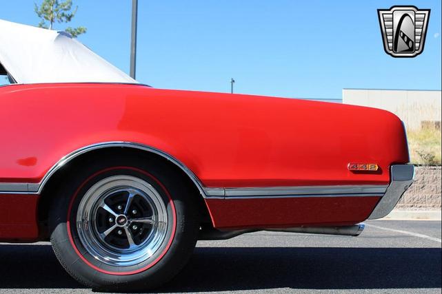 Photo of 1966 Red Oldsmobile 442