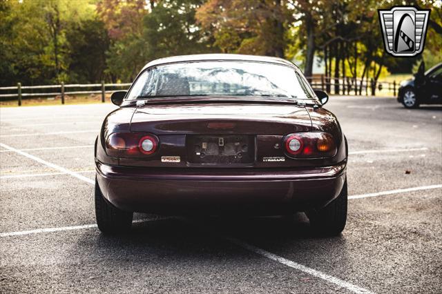 Photo of 1995 Merlot Mazda MX-5 Miata