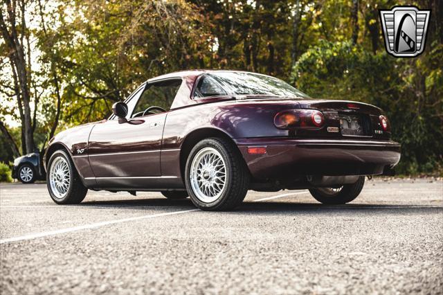 Photo of 1995 Merlot Mazda MX-5 Miata