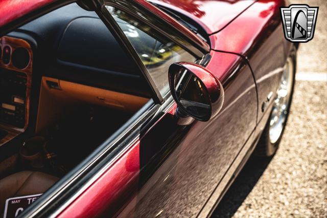 Photo of 1995 Merlot Mazda MX-5 Miata