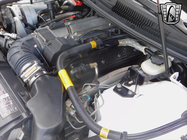 Photo of 1994 White Pontiac Firebird