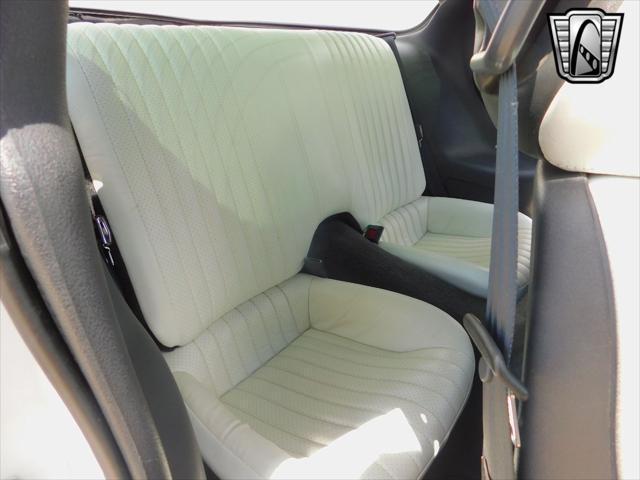 Photo of 1994 White Pontiac Firebird