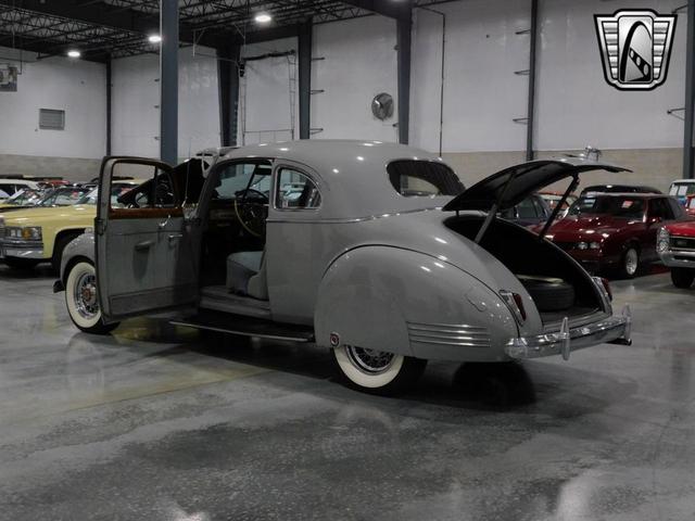 Photo of 1941 Gray Packard 120