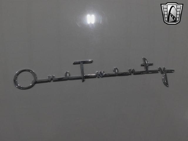 Photo of 1941 Gray Packard 120