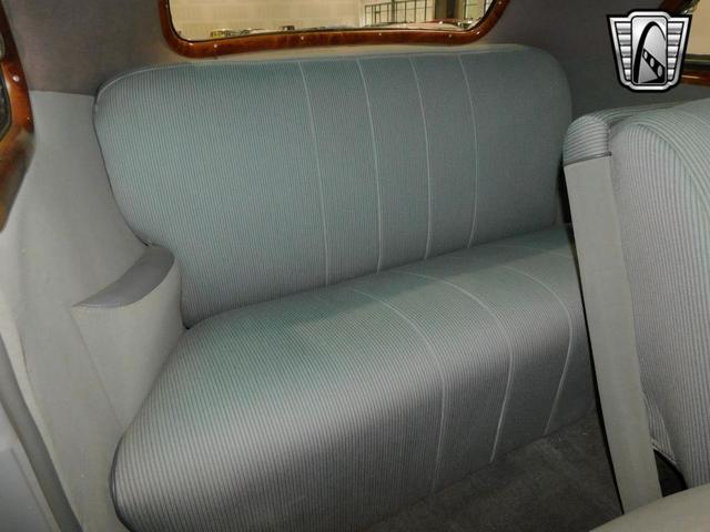 Photo of 1941 Gray Packard 120
