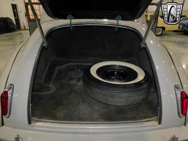 Photo of 1941 Gray Packard 120