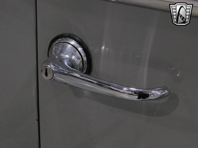 Photo of 1941 Gray Packard 120