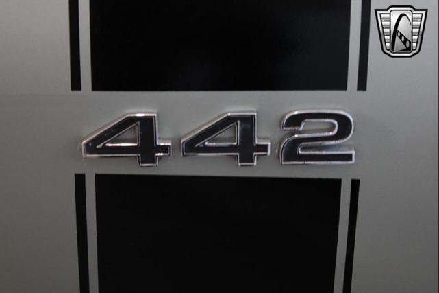 Photo of 1968 Silver Oldsmobile 442