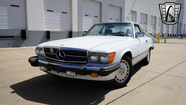 Photo of 1989 White Mercedes-Benz 560SL