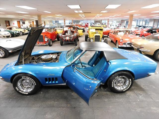 Photo of 1969 Blue Chevrolet Corvette