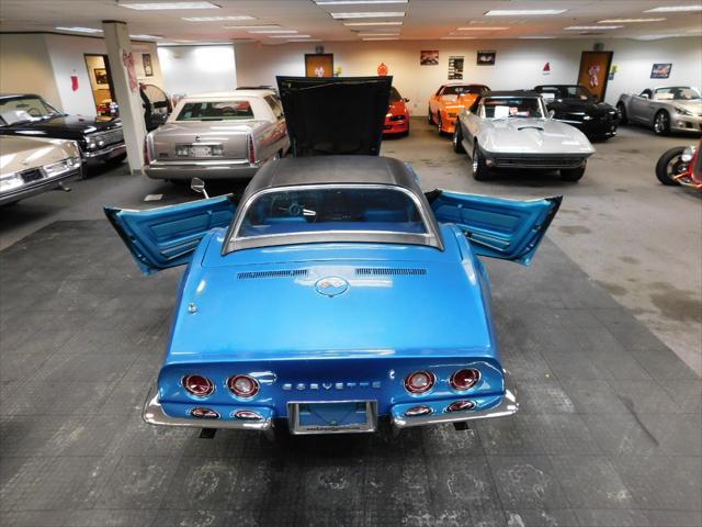 Photo of 1969 Blue Chevrolet Corvette