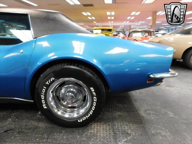 Photo of 1969 Blue Chevrolet Corvette