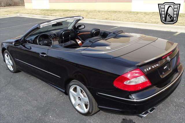 Photo of 2007 Black Mercedes-Benz CLK-Class