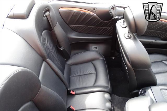 Photo of 2007 Black Mercedes-Benz CLK-Class