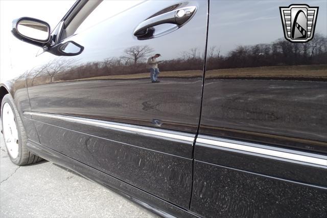 Photo of 2007 Black Mercedes-Benz CLK-Class