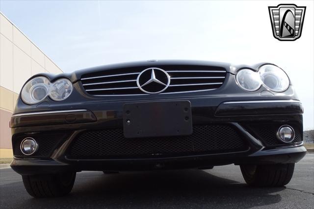 Photo of 2007 Black Mercedes-Benz CLK-Class