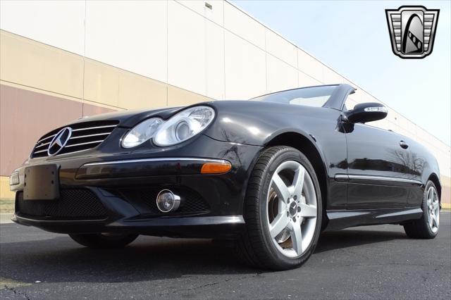 Photo of 2007 Black Mercedes-Benz CLK-Class
