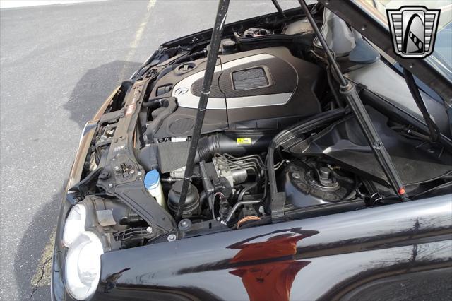 Photo of 2007 Black Mercedes-Benz CLK-Class
