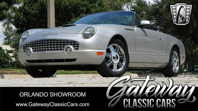 Photo of 2004 Silver Ford Thunderbird