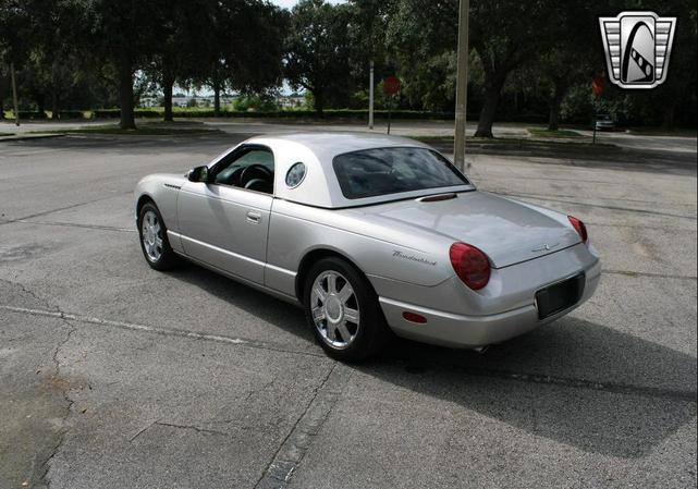 Photo of 2004 Silver Ford Thunderbird