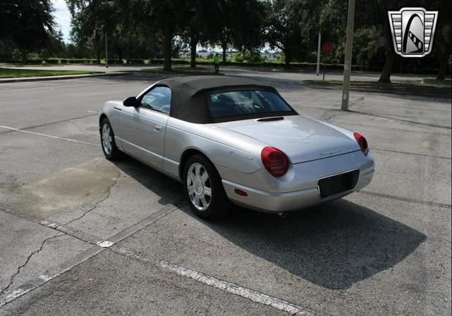 Photo of 2004 Silver Ford Thunderbird