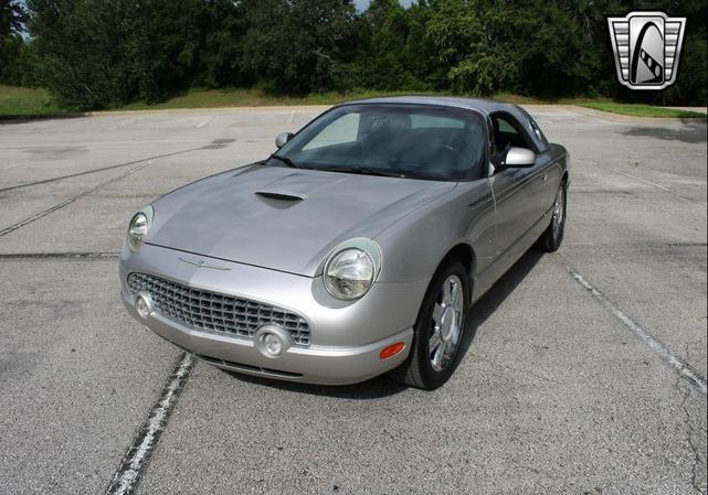 Photo of 2004 Silver Ford Thunderbird