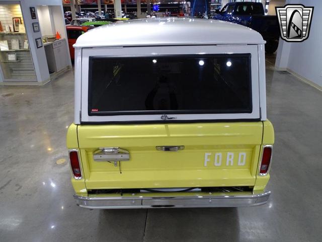 Photo of 1977 Yellow Ford Bronco