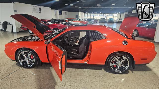 Photo of 2009 Orange Dodge Challenger