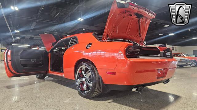 Photo of 2009 Orange Dodge Challenger