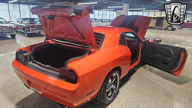 Photo of 2009 Orange Dodge Challenger