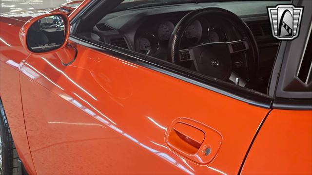 Photo of 2009 Orange Dodge Challenger