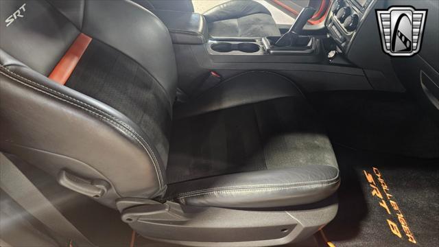 Photo of 2009 Orange Dodge Challenger