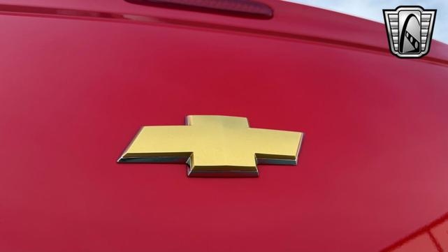 Photo of 2003 Red Chevrolet SSR