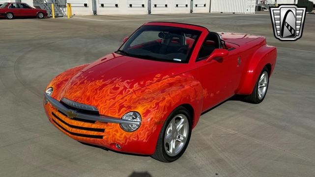 Photo of 2003 Red Chevrolet SSR