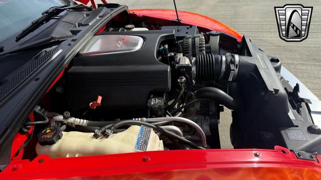 Photo of 2003 Red Chevrolet SSR