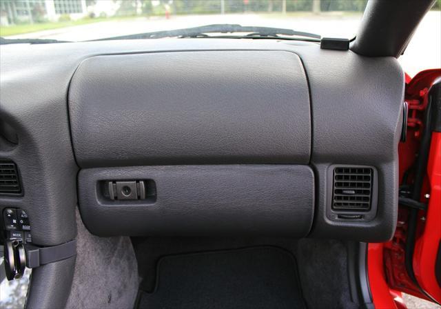 Photo of 1995 Red Mitsubishi 3000GT