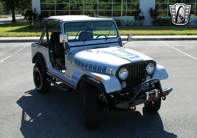 Photo of 1984 Silver Jeep CJ