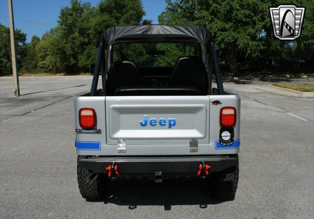 Photo of 1984 Silver Jeep CJ
