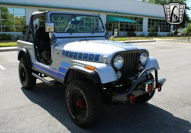 Photo of 1984 Silver Jeep CJ