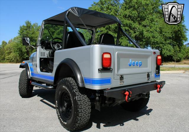 Photo of 1984 Silver Jeep CJ