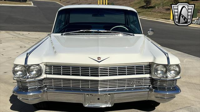 Photo of 1964 Aspen White Cadillac Series 62