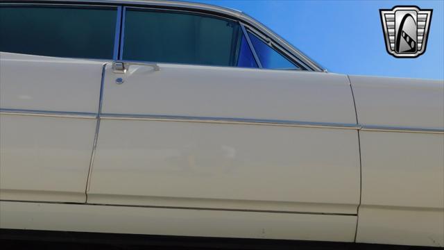 Photo of 1964 Aspen White Cadillac Series 62