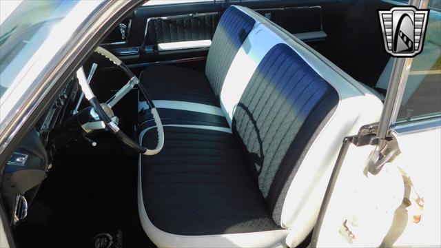 Photo of 1964 Aspen White Cadillac Series 62