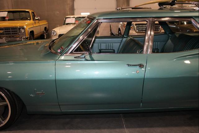 Photo of 1968 Teal Chevrolet Impala