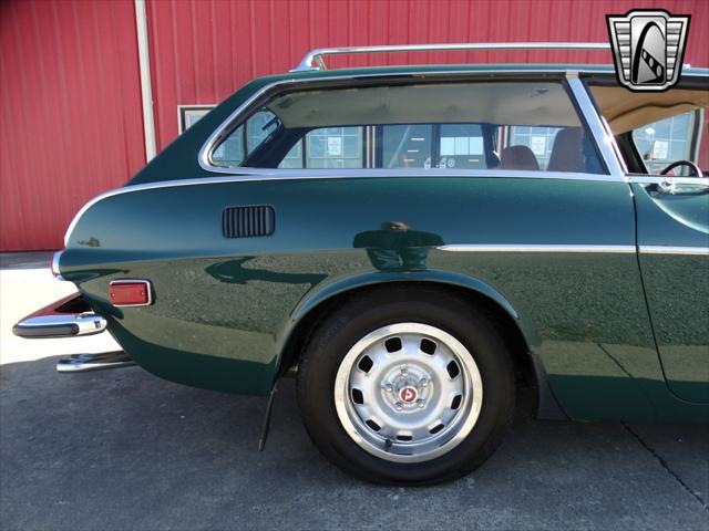 Photo of 1973 Green Volvo 1800