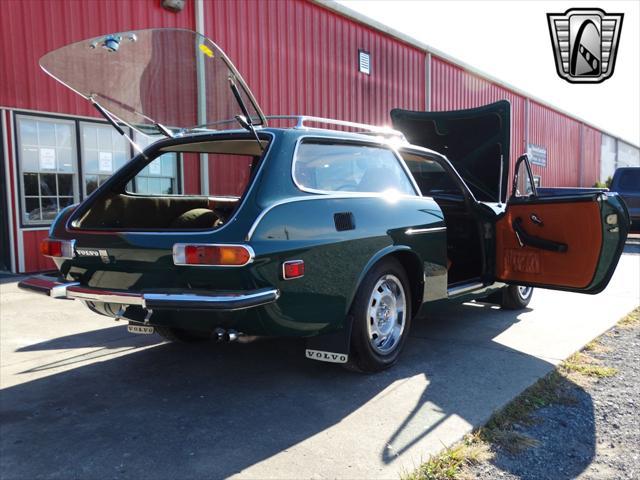 Photo of 1973 Green Volvo 1800