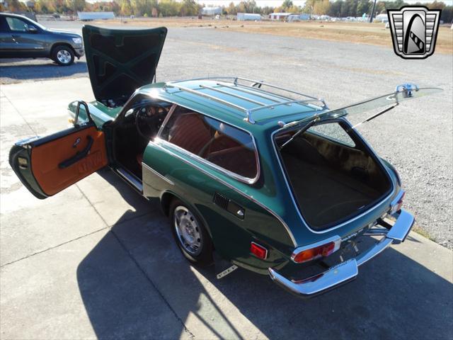 Photo of 1973 Green Volvo 1800