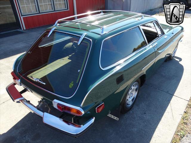 Photo of 1973 Green Volvo 1800