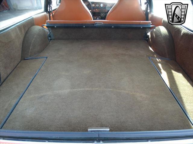 Photo of 1973 Green Volvo 1800