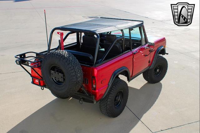 Photo of 1972 Red Ford Bronco